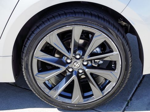 Certified 2023 Toyota Corolla SE FWD image 13