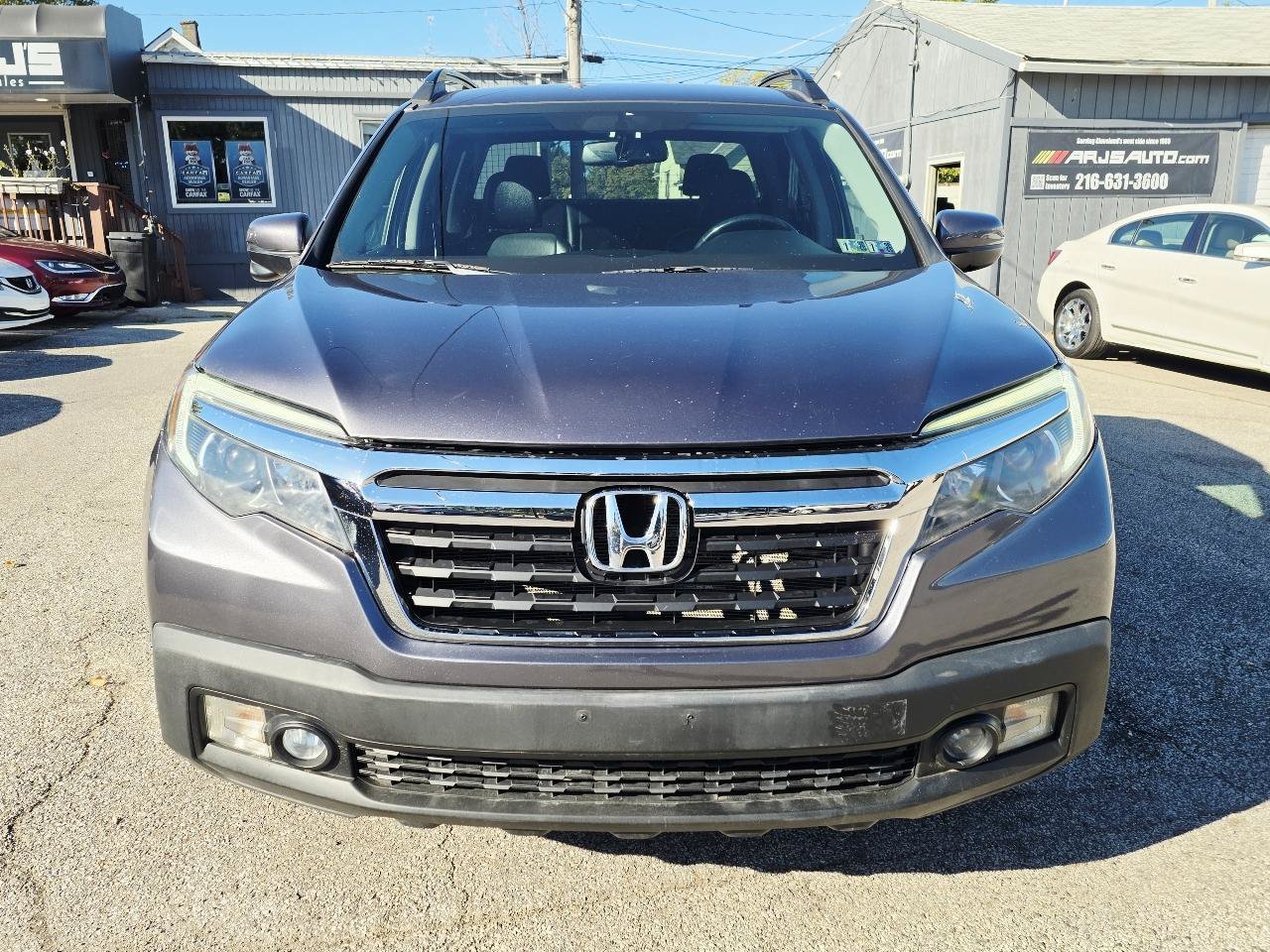 Used 2017 Honda Ridgeline RTL-T image 2