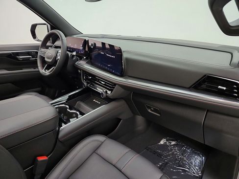 Used 2026 Chevrolet Tahoe RST w/ RST Capability Package AWD/4WD image 23