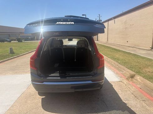Used 2023 Volvo XC90 B6 Ultimate w/ Protection Package Premier AWD/4WD image 16