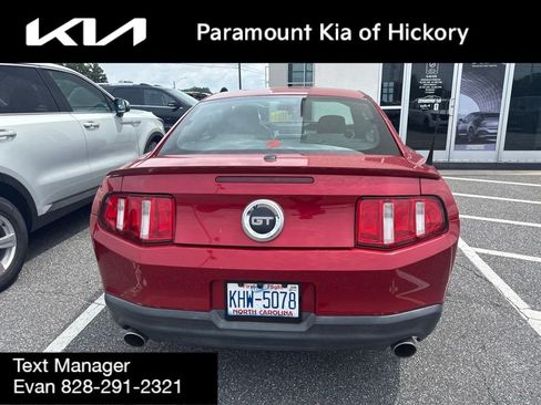 Used 2010 Ford Mustang GT RWD image 4