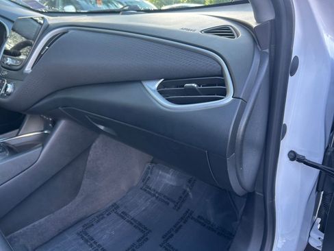 Used 2024 Chevrolet Malibu LT FWD image 26