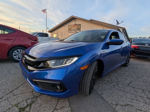 Used 2019 Honda Civic Sport image 8