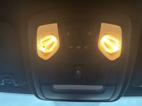 Used 2021 RAM 2500 Tradesman image 22