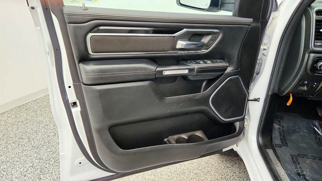 Used 2022 RAM 1500 Laramie w/ Sport Appearance Package AWD/4WD image 10