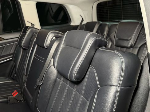 Used 2014 Mercedes-Benz GL 450 GL 450 4MATIC Sport Utility 4D image 30