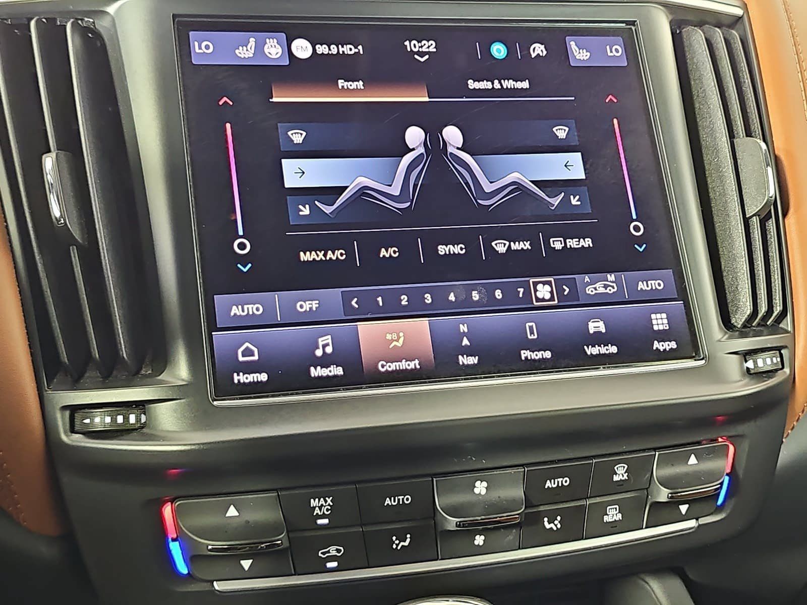 Used 2022 Maserati Levante Modena AWD/4WD image 23
