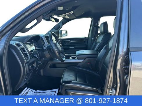 Used 2024 RAM 1500 Laramie AWD/4WD image 10