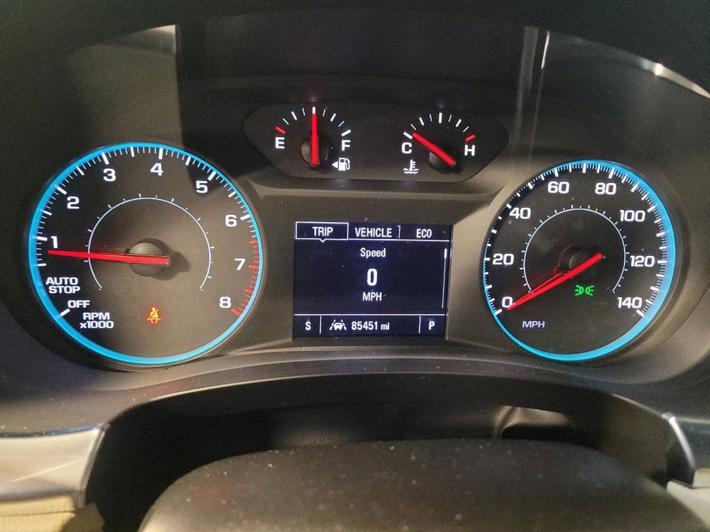 Used 2022 Chevrolet Traverse LS FWD image 23
