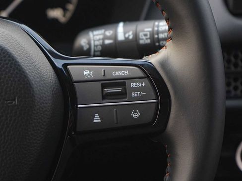 Used 2026 Honda HR-V Sport image 18