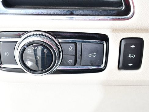 Used 2020 Lincoln Navigator Reserve w/ Luxury Package AWD/4WD image 29