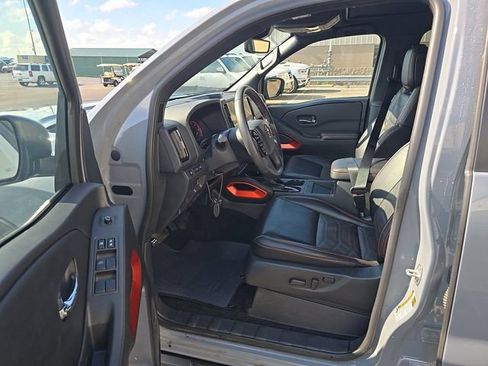 Certified 2025 Nissan Frontier Pro-X w/ Pro Premium Package RWD image 7