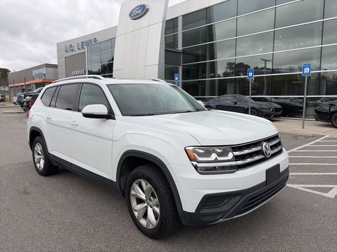 Used 2018 Volkswagen Atlas Launch Edition image 1