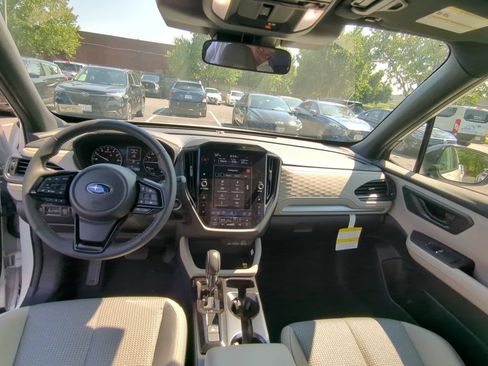 Certified 2026 Subaru Forester Premium w/ Base/Premium Package AWD/4WD image 12