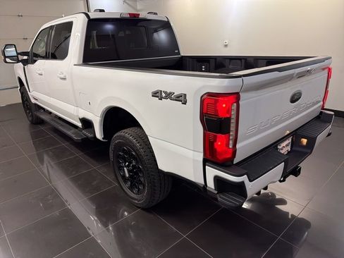 New 2026 Ford F250 Lariat w/ Black Appearance Package AWD/4WD image 4