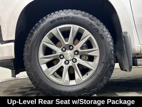 Used 2019 Chevrolet Silverado 1500 High Country w/ Safety Package II AWD/4WD image 8