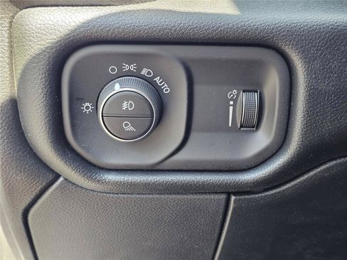 New 2026 RAM 2500 Tradesman AWD/4WD image 18
