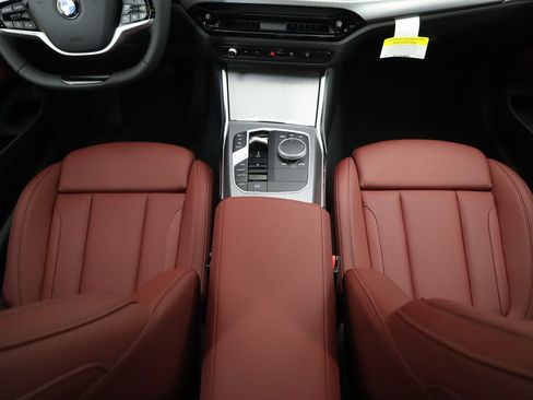 Used 2026 BMW 430i Coupe w/ Premium Package RWD image 18