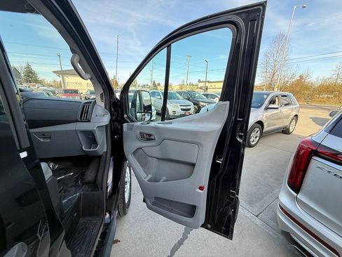 Used 2018 Ford Transit 150 130 Low Roof w/ Exterior Upgrade Package image 20