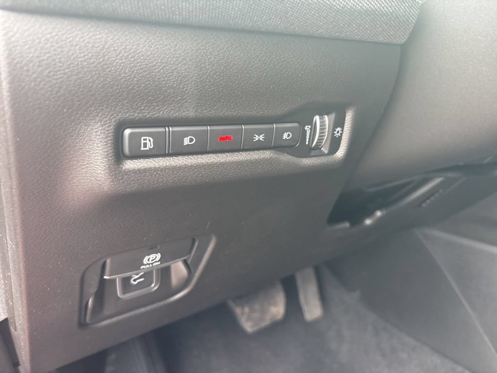 New 2026 Jeep Cherokee Laredo AWD/4WD image 15