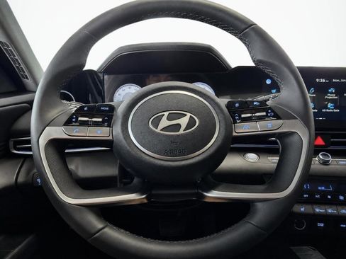 New 2026 Hyundai Elantra Limited FWD image 22