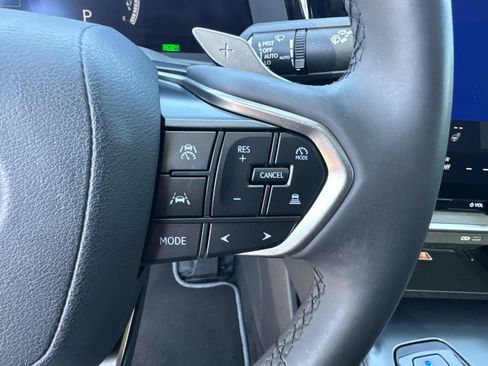 Used 2024 Lexus RZ 300e Premium w/ Accessory Package (Z1) image 30