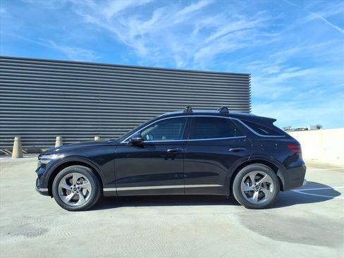 Certified 2026 Genesis GV70 2.5T Advanced image 3