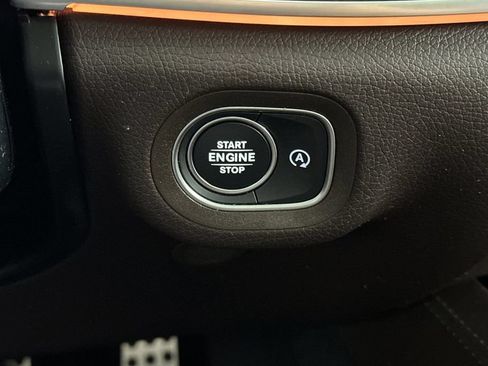 Certified 2022 Mercedes-Benz GLS 450 4MATIC image 30