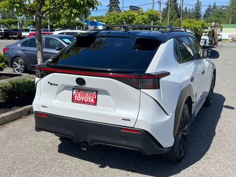 Certified 2025 Toyota bZ4X AWD image 7