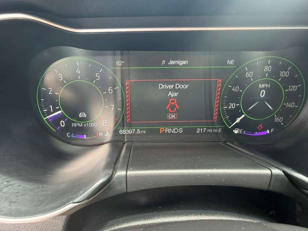 Used 2019 Ford Mustang GT Premium w/ Equipment Group 401A RWD image 20