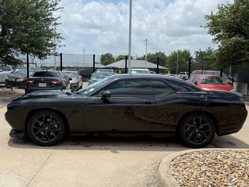 Used 2023 Dodge Challenger R/T w/ Blacktop Package RWD image 2