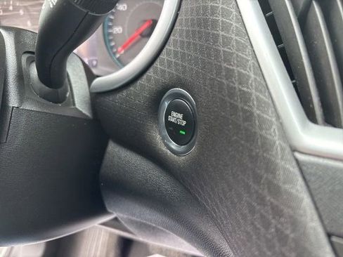 Used 2024 Chevrolet Malibu LT image 20