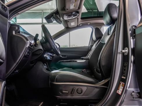 Certified 2025 Hyundai Tucson Limited FWD image 52