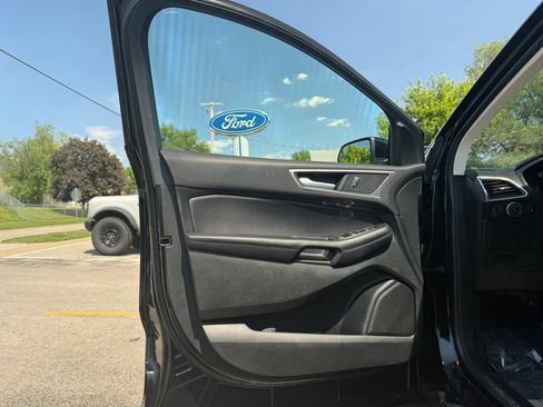 Used 2024 Ford Edge SEL w/ Convenience Package AWD/4WD image 15
