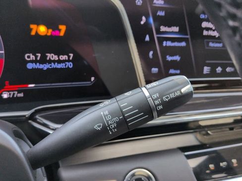 Used 2023 Cadillac Escalade V w/ Heavy-Duty Trailer Package image 29