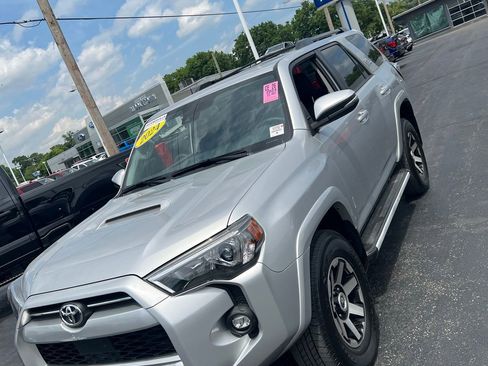 Used 2024 Toyota 4Runner TRD Off-Road Premium w/ Moonroof Package AWD/4WD image 1