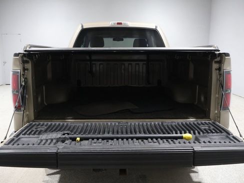Used 2010 Ford F150 XLT image 4