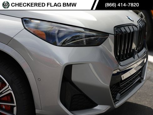 Used 2025 BMW X1 xDrive28i w/ Technology Package image 3