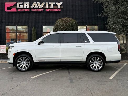 Used 2024 Cadillac Escalade ESV Premium Luxury Platinum image 9