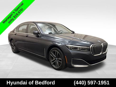Used 2020 BMW 750i xDrive AWD/4WD image 3