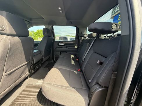 Used 2025 GMC Sierra 1500 Elevation image 19