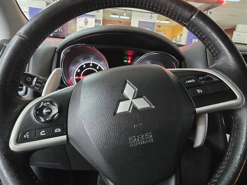 Used 2015 Mitsubishi Outlander Sport SE AWD/4WD image 22