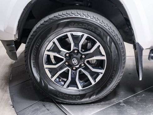 Used 2023 Toyota Tacoma TRD Sport RWD image 10