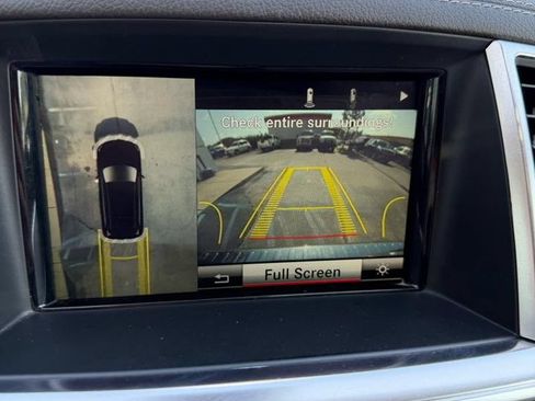 Used 2014 Mercedes-Benz GL 450 4MATIC image 18