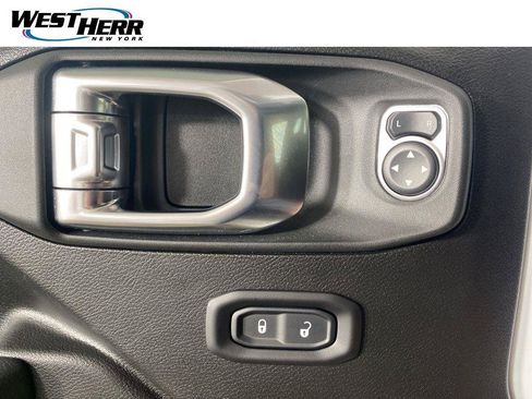 Used 2026 Jeep Wrangler Unlimited Sport AWD/4WD image 14