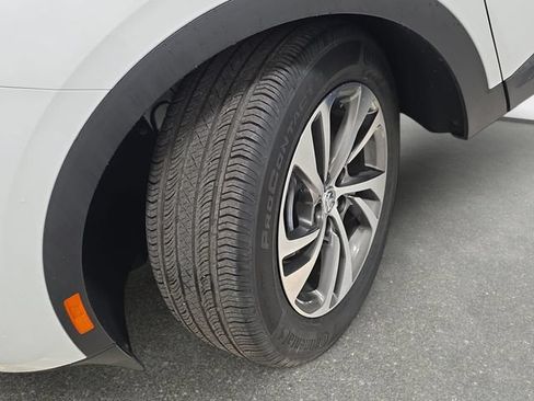 Used 2023 Buick Envision Essence AWD/4WD image 29