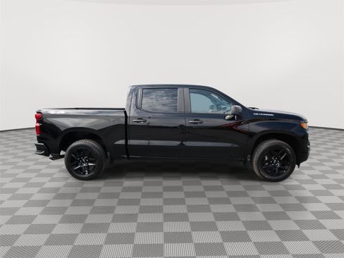 Used 2023 Chevrolet Silverado 1500 Custom image 4