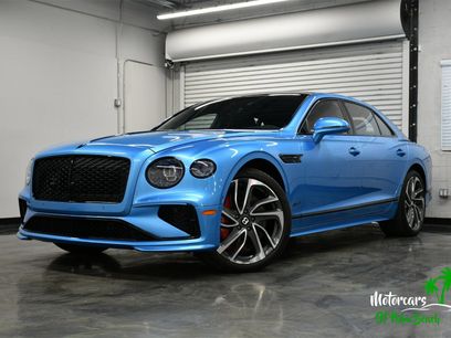 Used 2025 Bentley Flying Spur Plug-In Hybrid