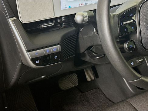 Used 2024 Hyundai Ioniq 5 SEL RWD image 17