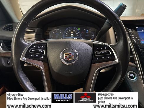 Used 2015 Cadillac Escalade ESV Premium image 28